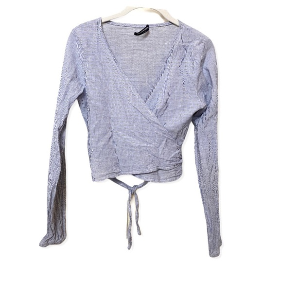 Brandy Melville Tops - BRANDY MELVILLE Wrap Around Crop Top